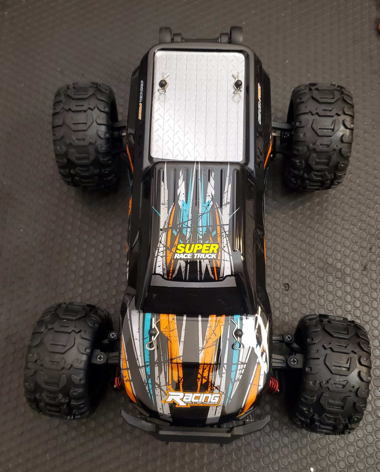Haiboxing 16890 1/16th Brushed Rc Monster Truck All-Terrain
