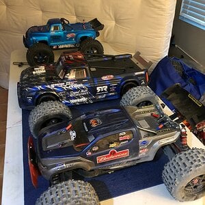 Tuning up the ARRMA #ARMY Assembly line before todays bashing session