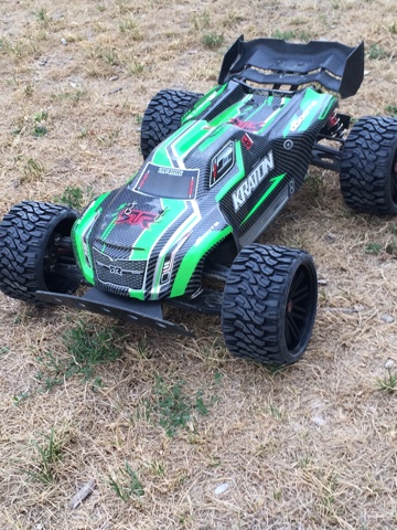 Arrma Kraton and SRC terrain crushers belted tires